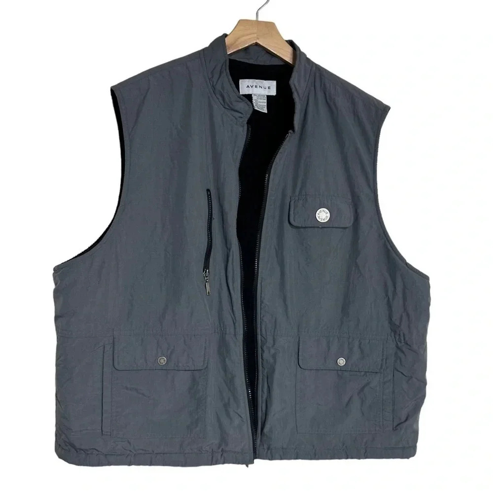 Avenue 2X(22/24) plus size gray‎ neutral minimalist fleece lined vest